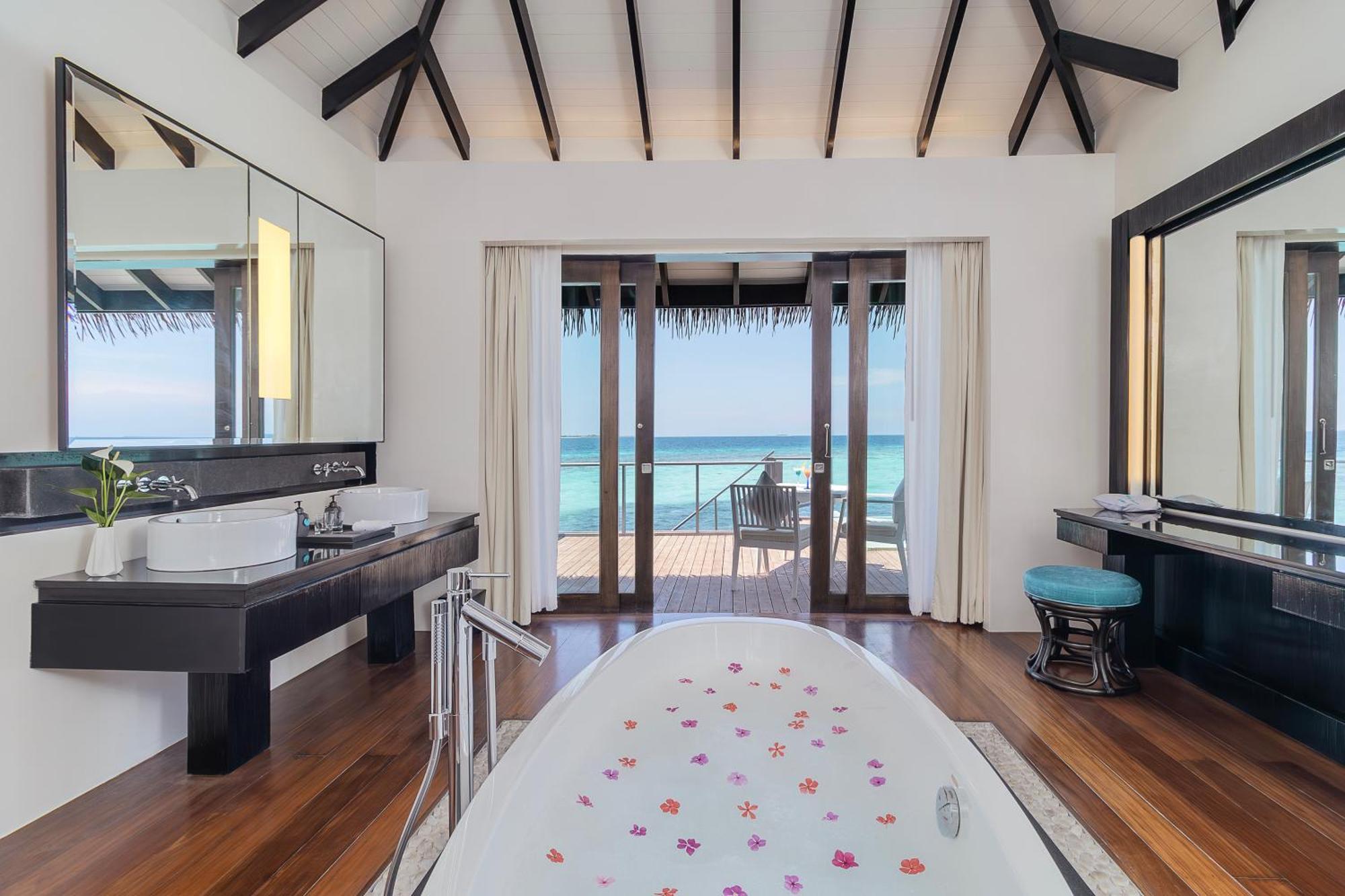 Noku Maldives, Vignette Collection By Ihg, 50 Percent Off Shared Roundtrip Seaplane Transport When You Stay 4 Nights Or More Stay Period Until 23 Dec 2025 (Adults Only) Kudafunafaru Exterior photo